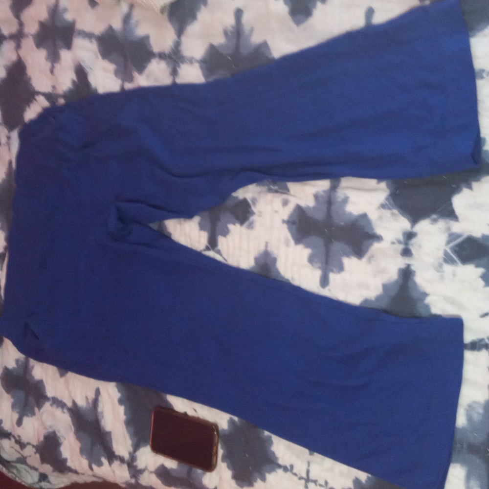 Dark blue pants